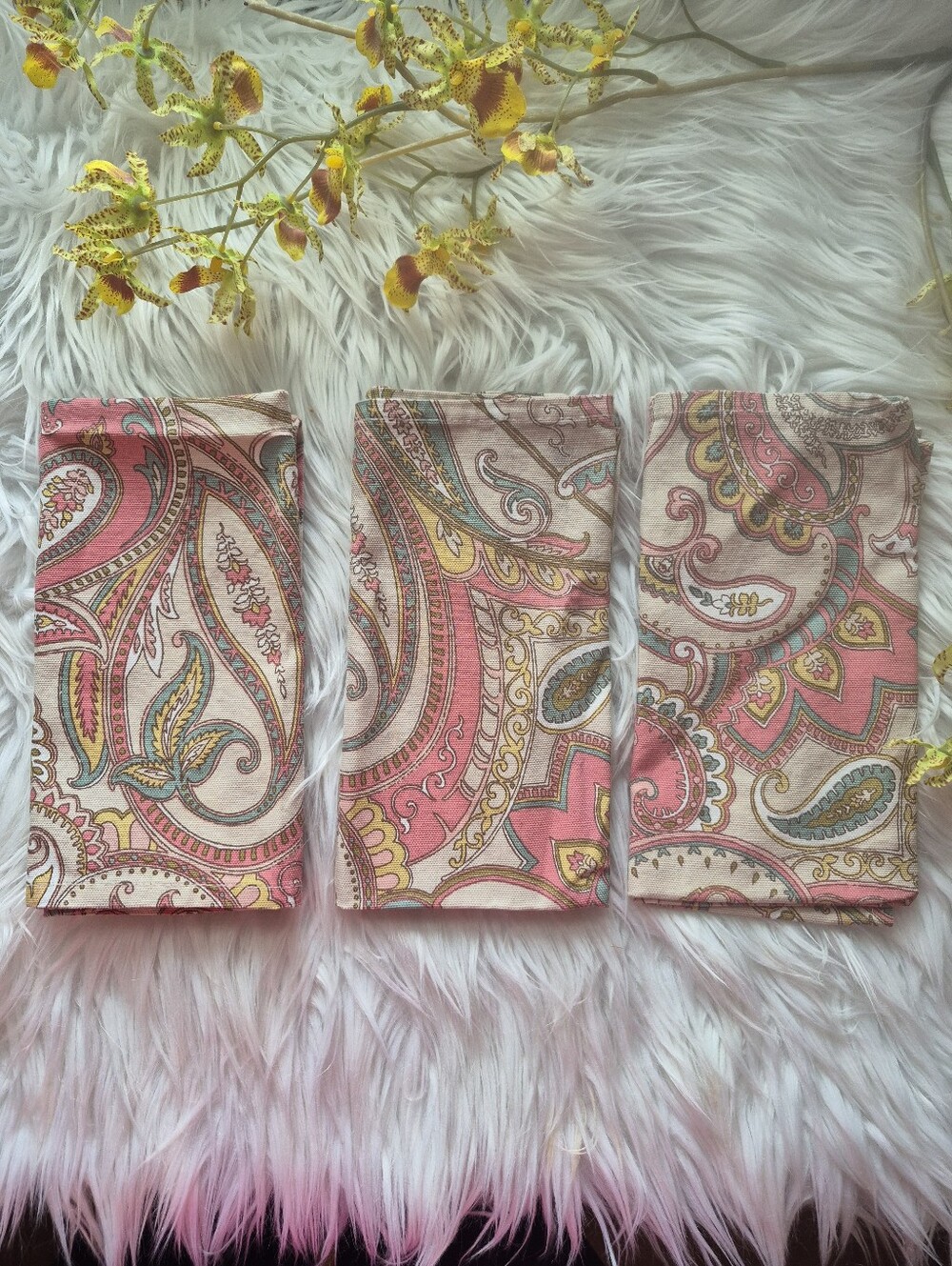 Decorative Paisley Cotton Napkins - Pink Pattern (Brand )